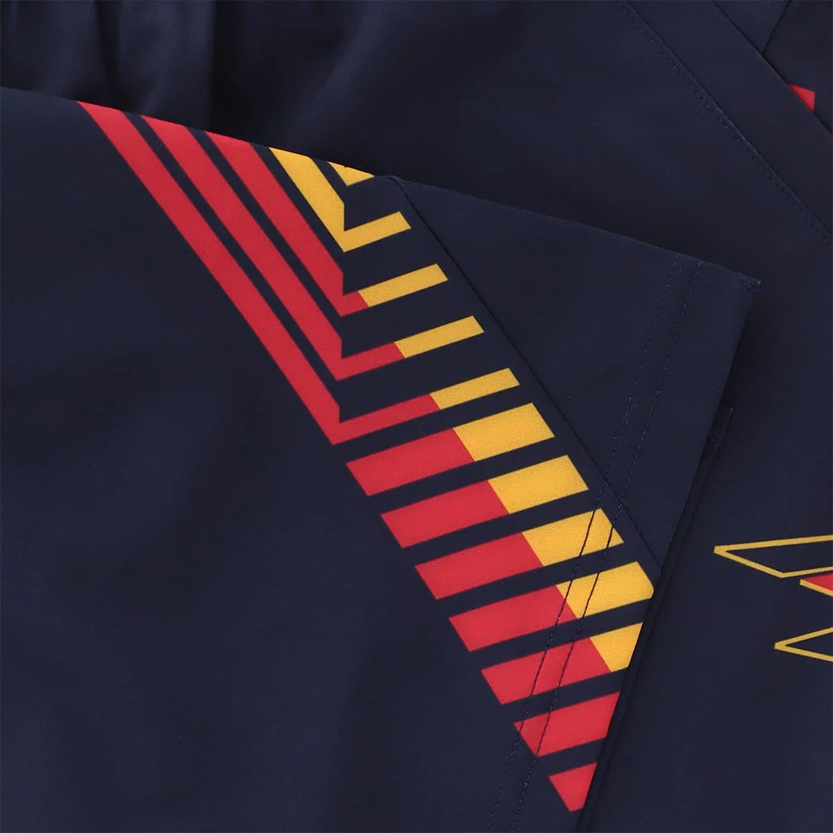 Adelaide Crows 2025 AFL Mens Walk Out Training Shorts - Image 6