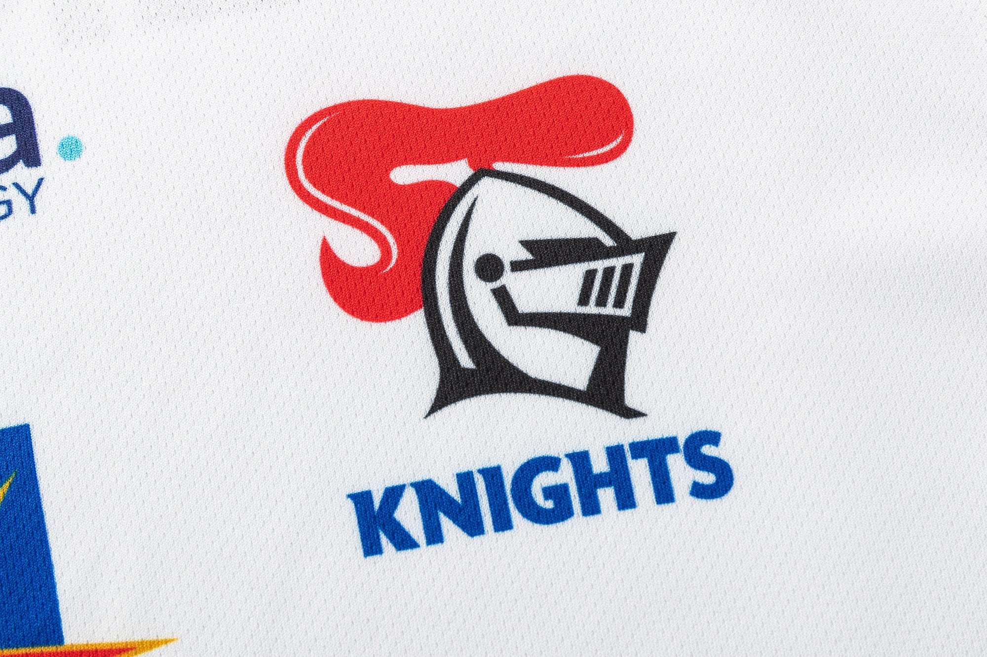 Newcastle Knights 2026 NRL Mens Las Vegas Warm Up Shirt - Image 6